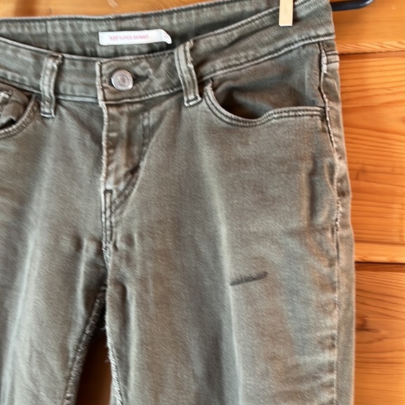 Low rise green Levi’s - Picture 4 of 5